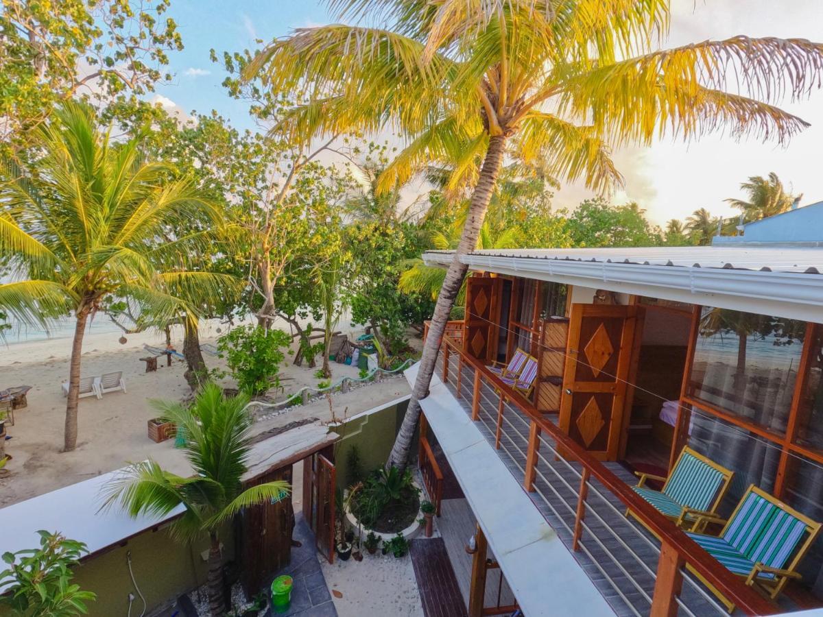 Dhamana Beach Hotell Mahibadhoo Rum bild